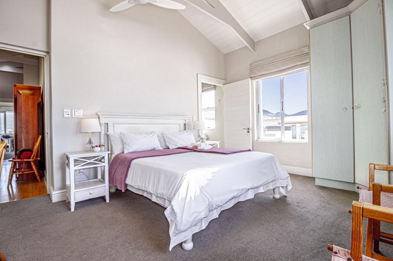 138 Marine Beachfront Guesthouse Hermanus Εξωτερικό φωτογραφία