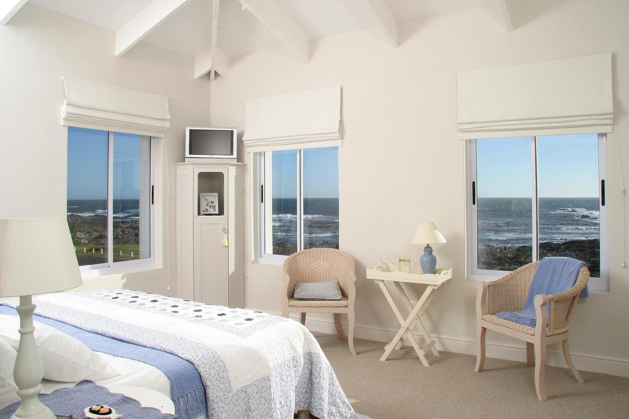 138 Marine Beachfront Guesthouse Hermanus Εξωτερικό φωτογραφία